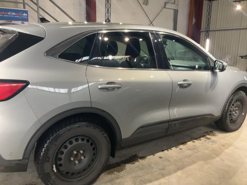 Ford Kuga 1.5 EcoBoost Titanium X — zdjęcie 6