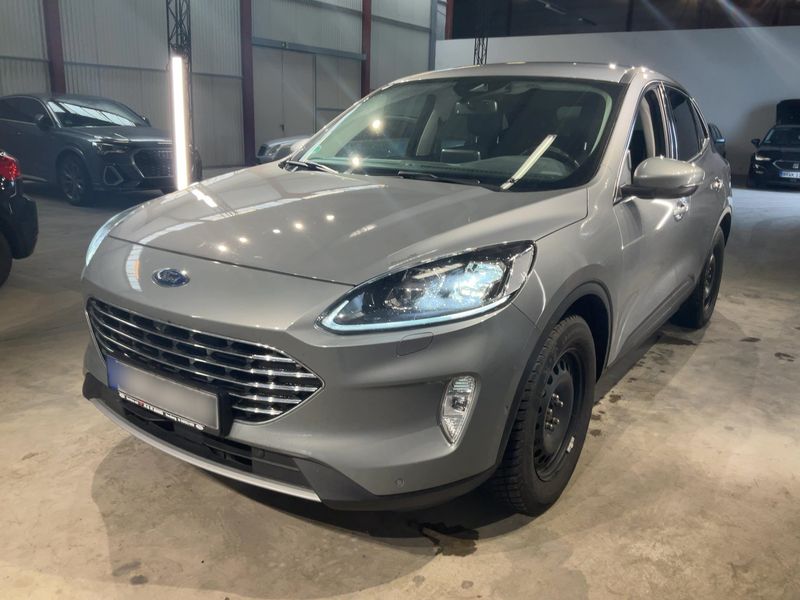 Ford Kuga 1.5 EcoBoost Titanium X — zdjęcie 1