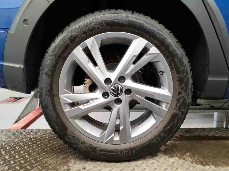 Volkswagen Taigo 1.0 TSI R-Line — zdjęcie 23