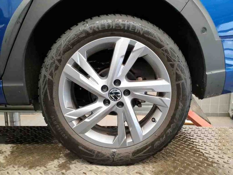 Volkswagen Taigo 1.0 TSI R-Line — zdjęcie 22