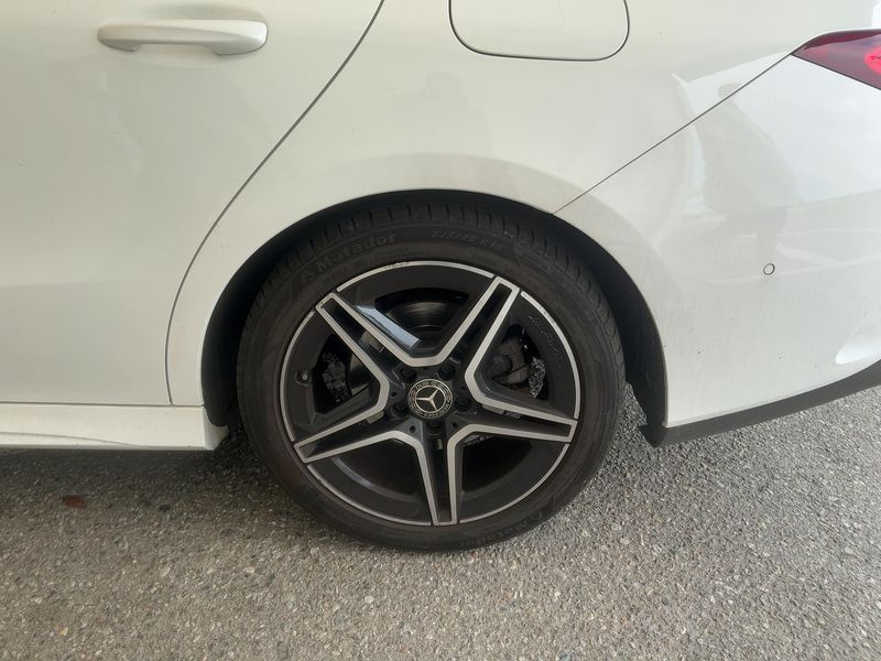 Mercedes-Benz CLA-Klasse CLA 200 d Shooting Brake AMG Line 2022 – снимка 5