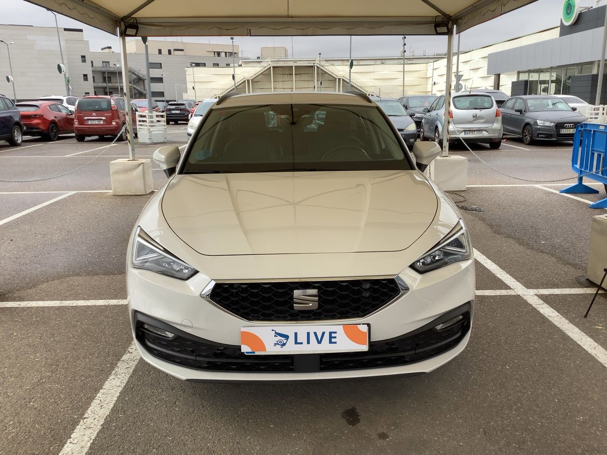 Seat Leon 2023 — photo 15