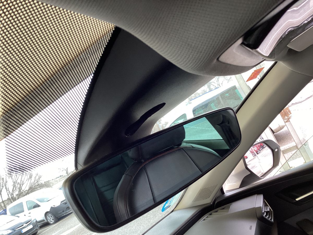 Seat Leon 2023 — photo 39