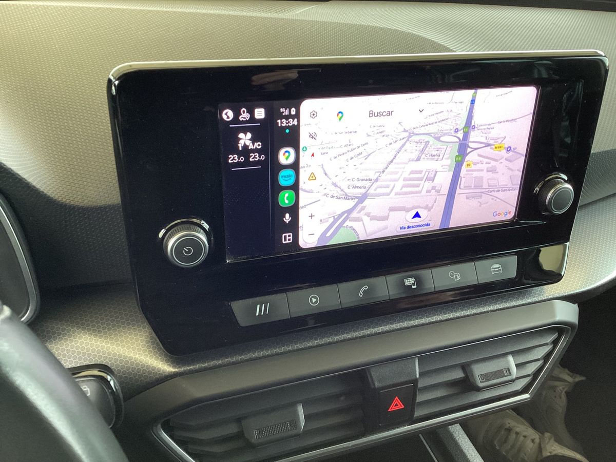 Seat Leon 2023 — photo 34