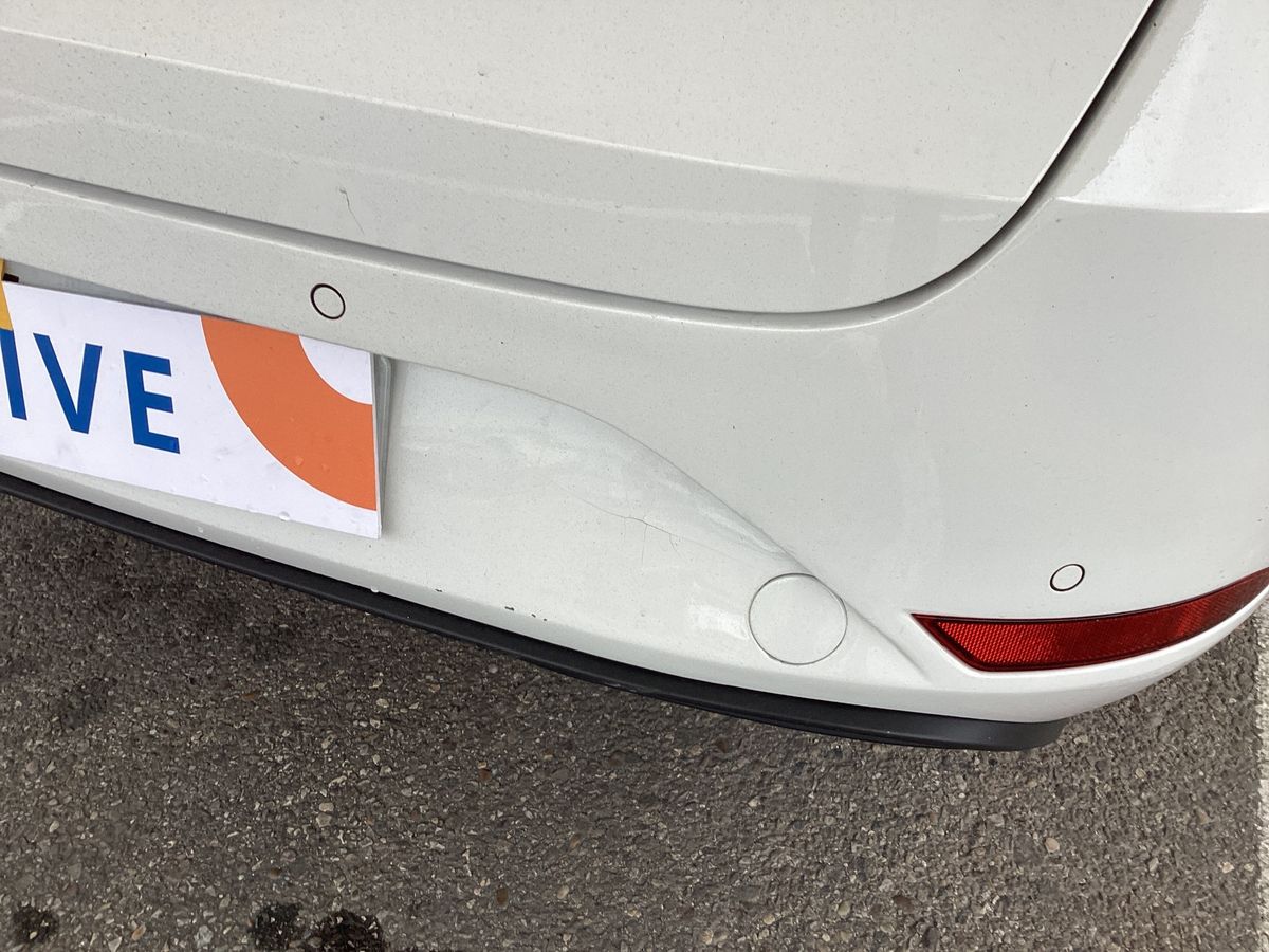 Seat Leon 2023 — photo 42