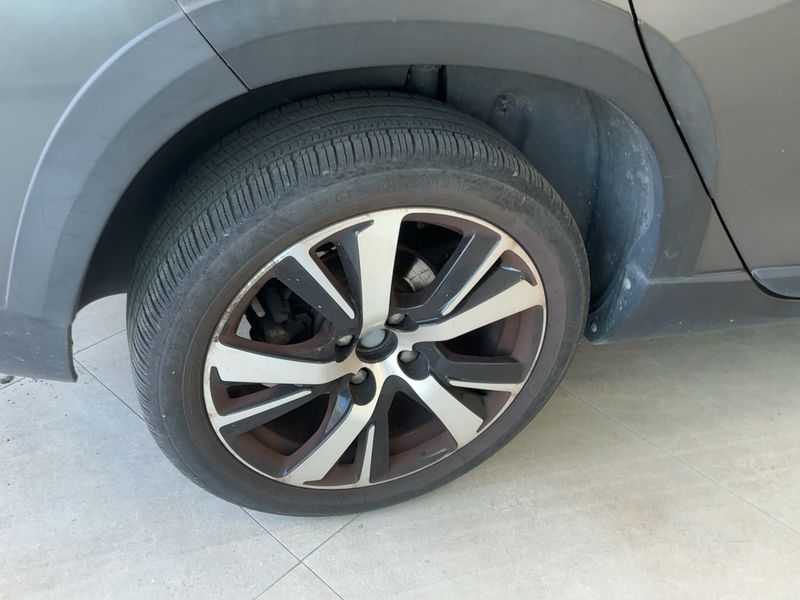Peugeot 2008 1.2 PureTech Allure 2017 – снимка 9