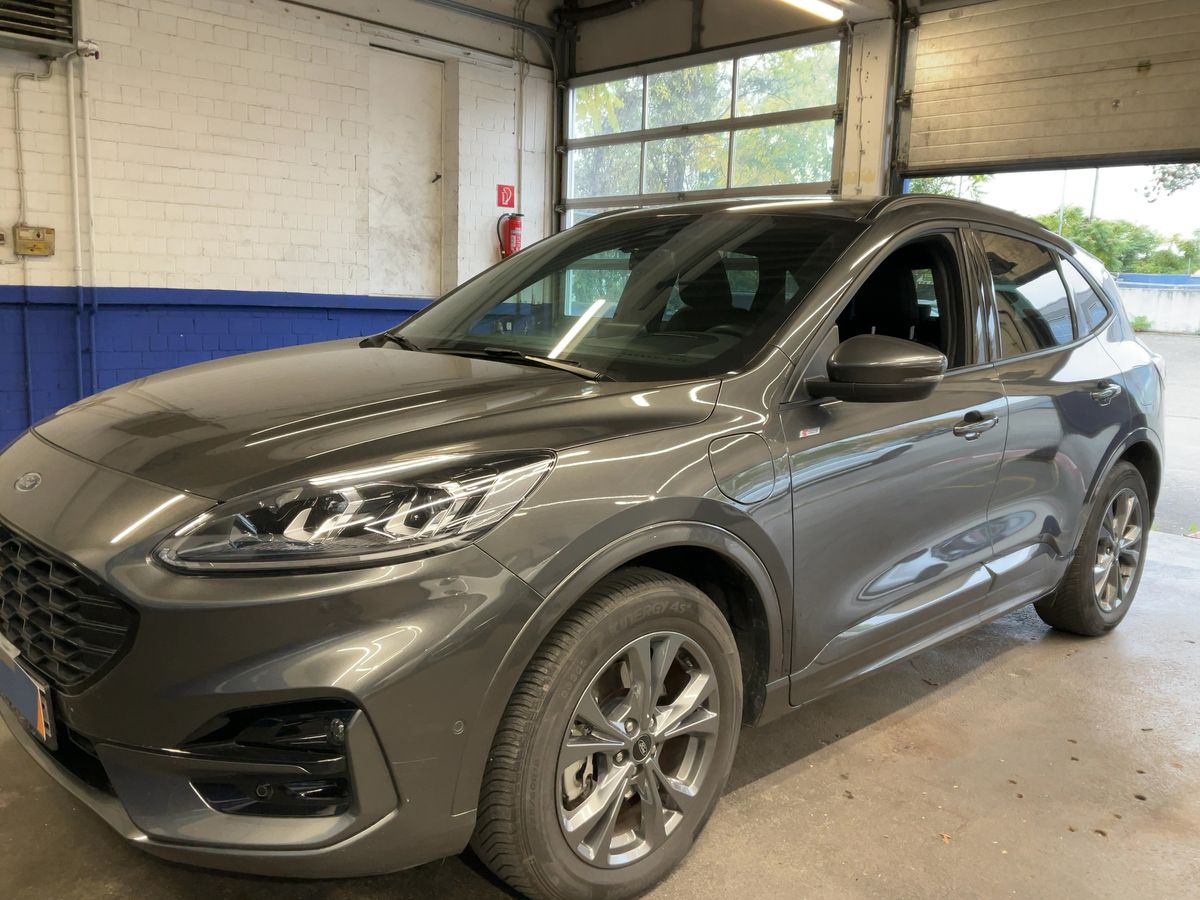 Ford Kuga 2.5 Plug-in Hybrid ST-Line X