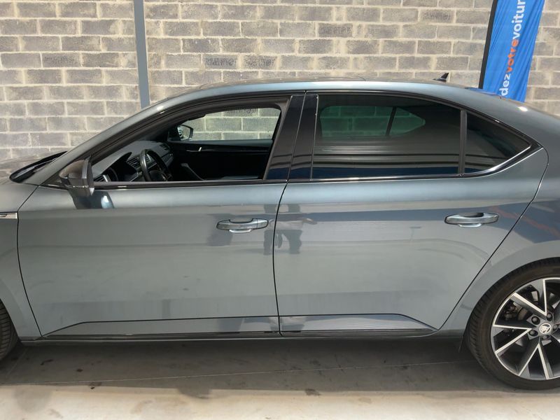 Skoda Superb 1.4 TSI ACT SportLine — zdjęcie 4