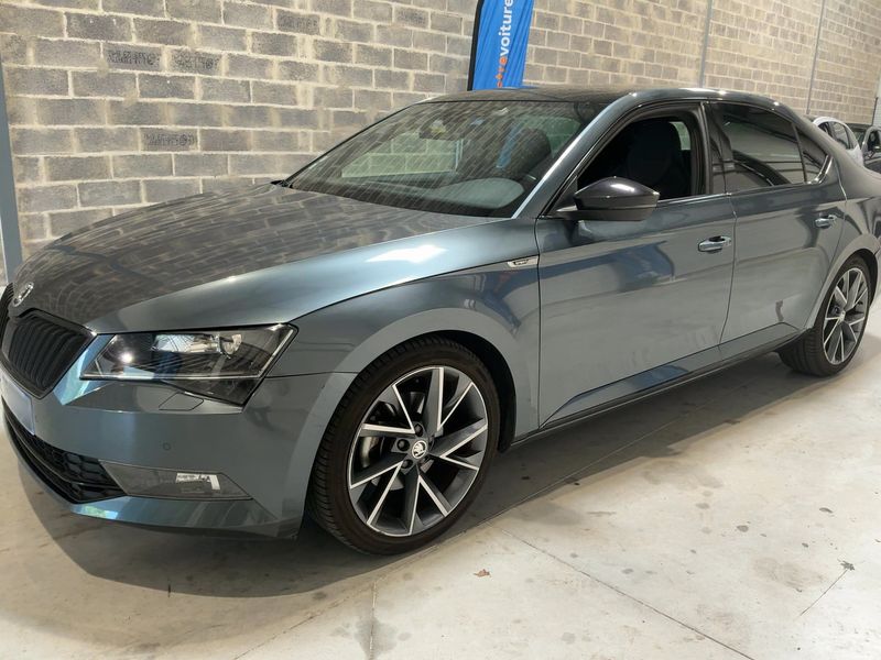 Skoda Superb 1.4 TSI ACT SportLine — zdjęcie 2