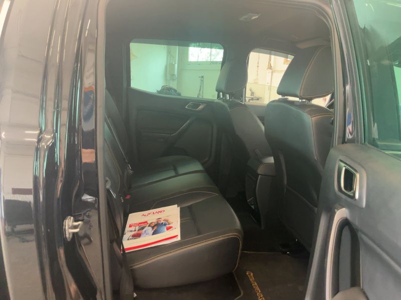 Ford Ranger 2.0 TDCi Doppelkabine 4x4 Wildtrak — zdjęcie 14
