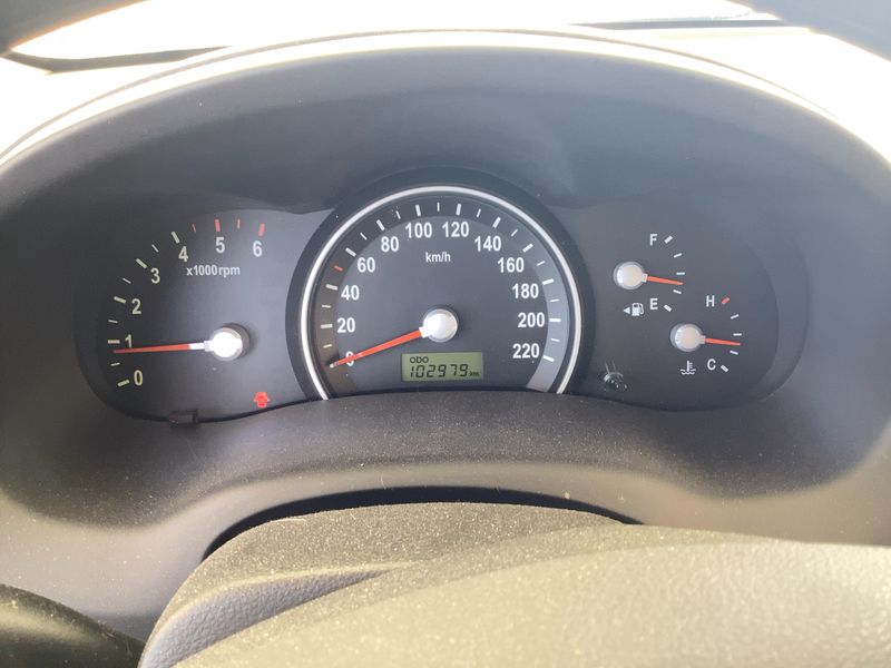 Kia Carnival 2.9 CRDi VGT Active — zdjęcie 13