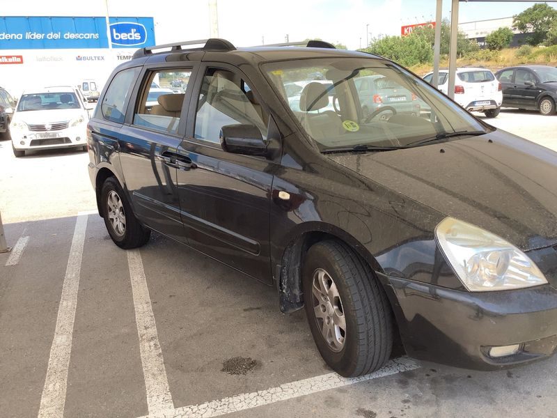 Kia Carnival 2.9 CRDi VGT Active — zdjęcie 8