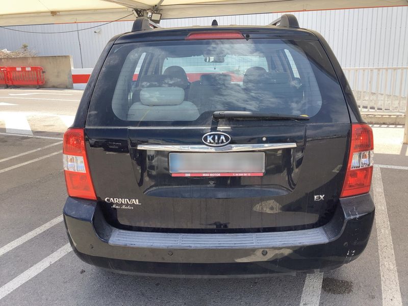 Kia Carnival 2.9 CRDi VGT Active — zdjęcie 5