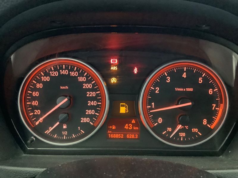 BMW 3er 325i — zdjęcie 13