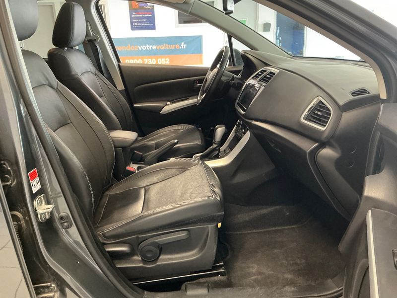 Suzuki SX4 S-Cross 1.4 BoosterJet All Grip Style 4x4 — zdjęcie 11
