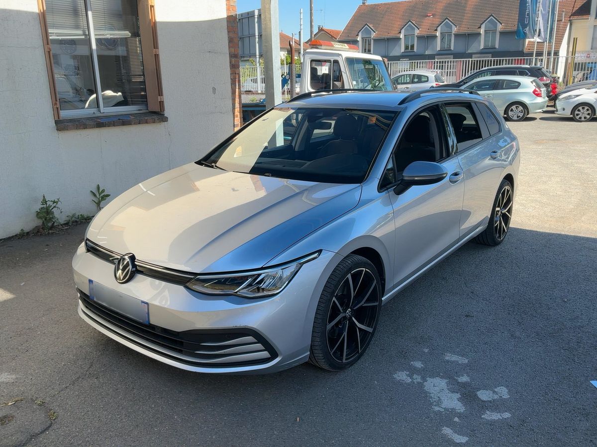 Volkswagen Golf 2021
