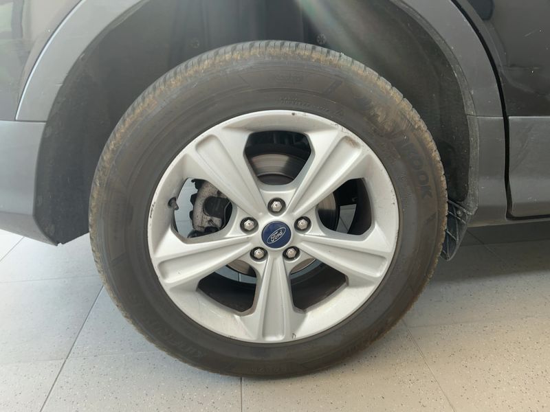 Ford Kuga 2.0 TDCi Plus 2016 – снимка 9