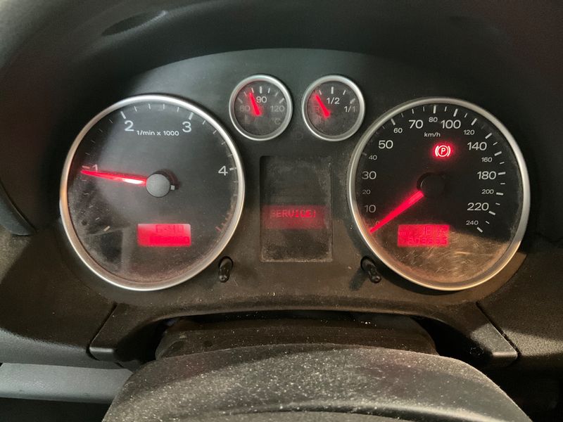 Audi A2 1.4 TDI 2005 – снимка 4