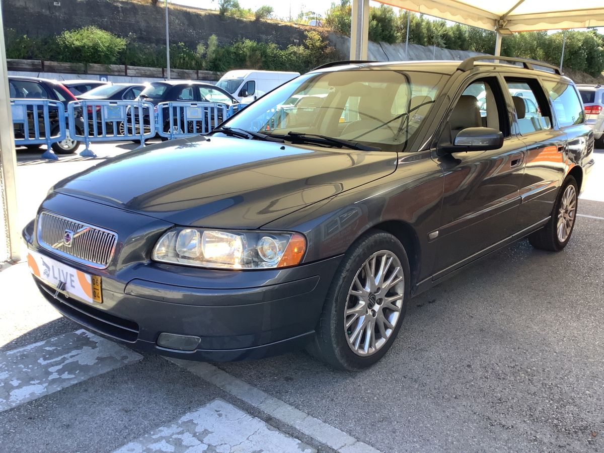Volvo V70 2.0 T Momentum