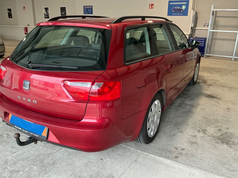 Seat Exeo 2.0 TDI Reference — zdjęcie 2