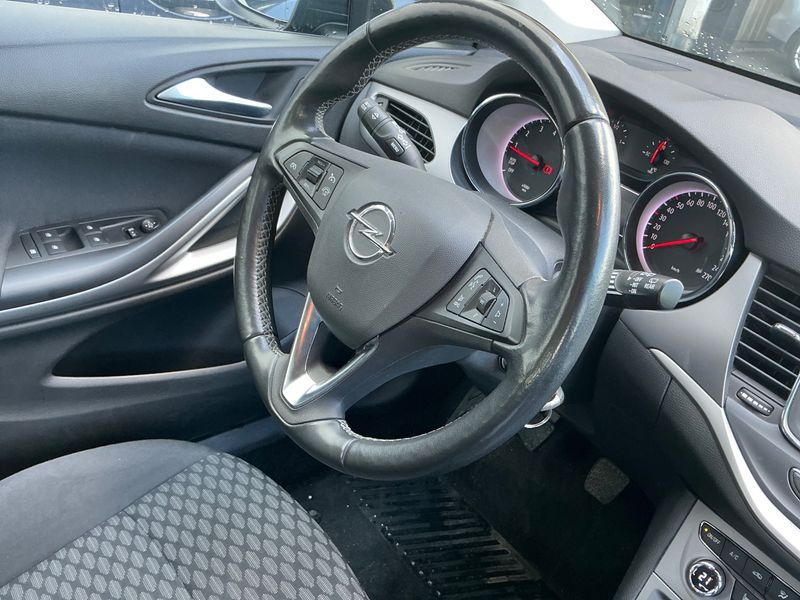 Opel Astra 1.2 Turbo Edition Start/Stop 2021 – снимка 23