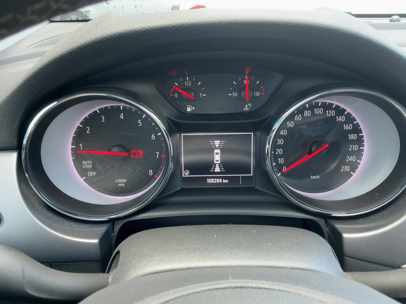 Opel Astra 1.2 Turbo Edition Start/Stop 2021 – снимка 18
