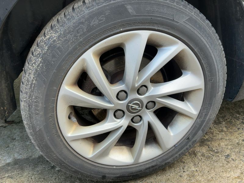 Opel Astra 1.2 Turbo Edition Start/Stop 2021 – снимка 9