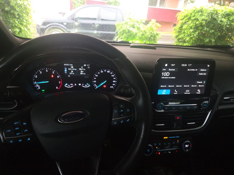 Ford Fiesta 1.0 EcoBoost ST-Line 2018 – снимка 15
