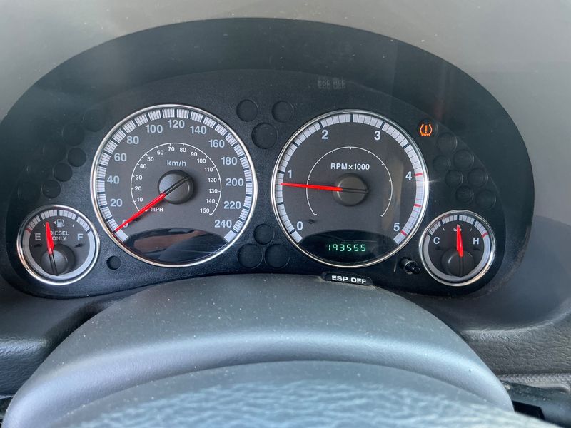 Jeep Cherokee 2.8 CRD Renegade 2006 – снимка 4