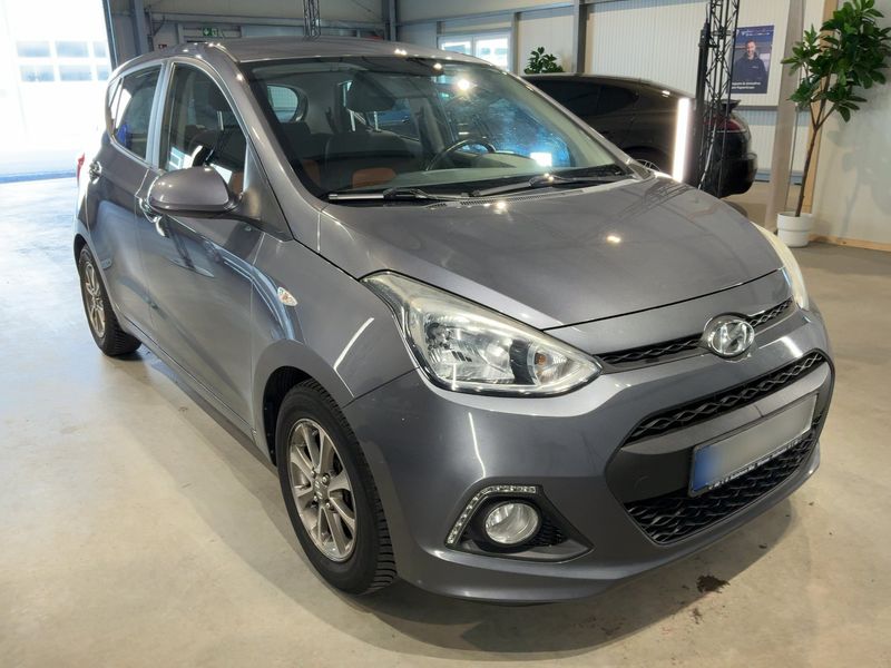 Hyundai i10 1.0 Intro Edition 2014 – снимка 12