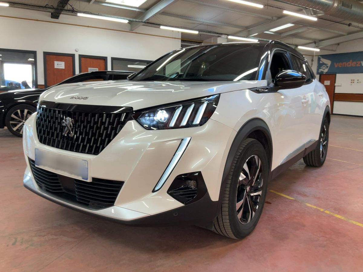 Peugeot 2008 2020 — photo 1