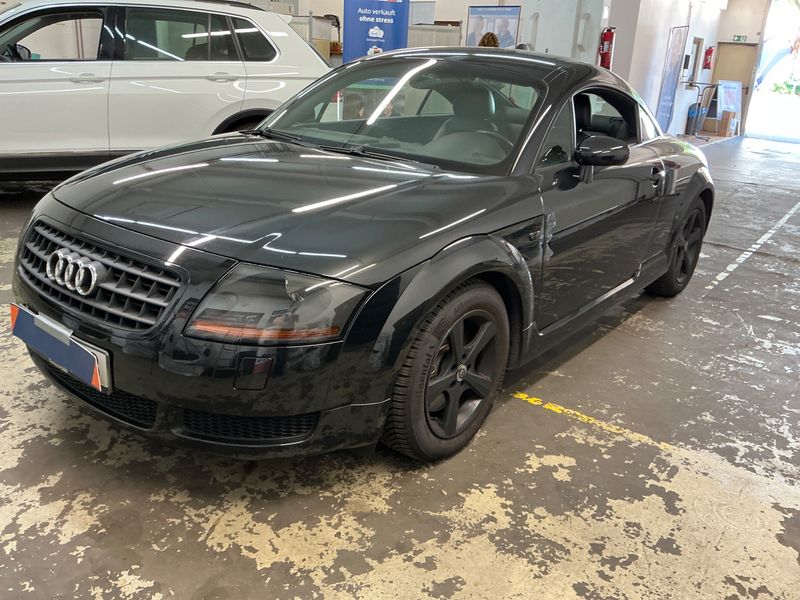 TT 1.8 Turbo Coupe