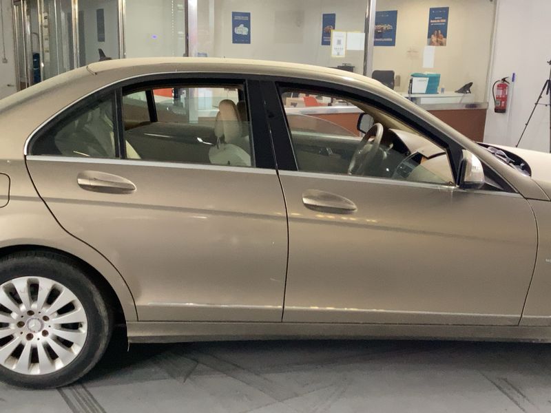 Mercedes-Benz C-Klasse C 220 CDI Elegance 2007 – снимка 10