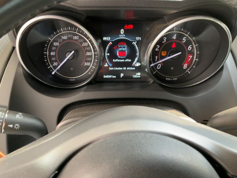 Jaguar F-TYPE 3.0 V6 S AWD — zdjęcie 13