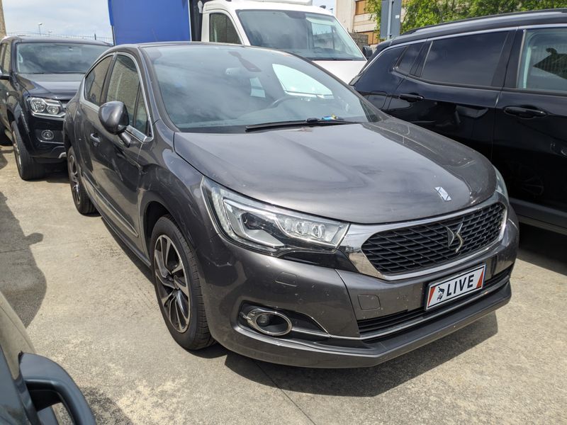 DS Automobiles DS4 1.6 Blue-HDi SportChic — zdjęcie 6