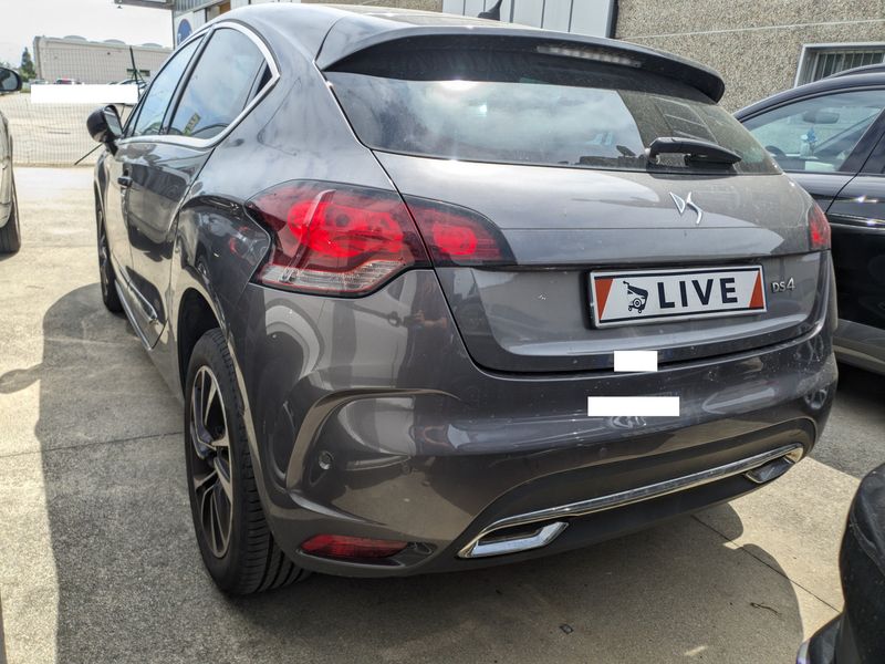 DS Automobiles DS4 1.6 Blue-HDi SportChic — zdjęcie 3