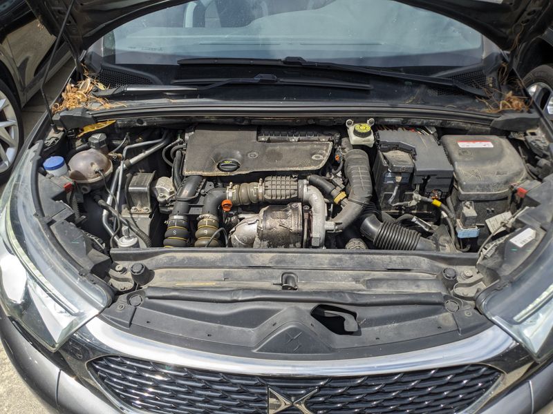 DS Automobiles DS4 1.6 Blue-HDi SportChic — zdjęcie 8