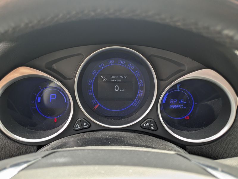 DS Automobiles DS4 1.6 Blue-HDi SportChic — zdjęcie 12
