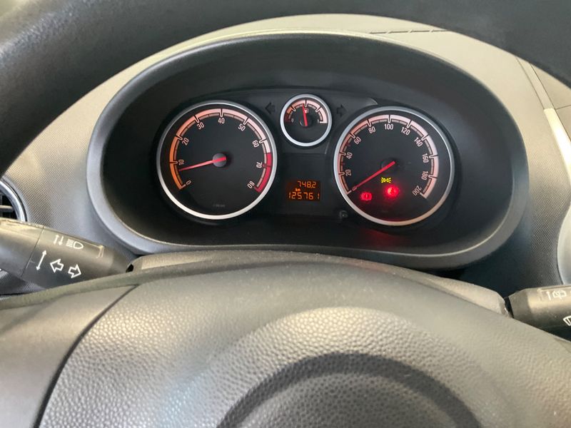 Opel Corsa 1.4 Edition 2013 – снимка 4