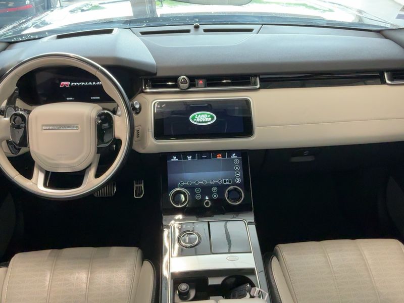 Land Rover Range Rover Velar 3.0 V6 Kompressor HSE R-Dynamic — zdjęcie 12