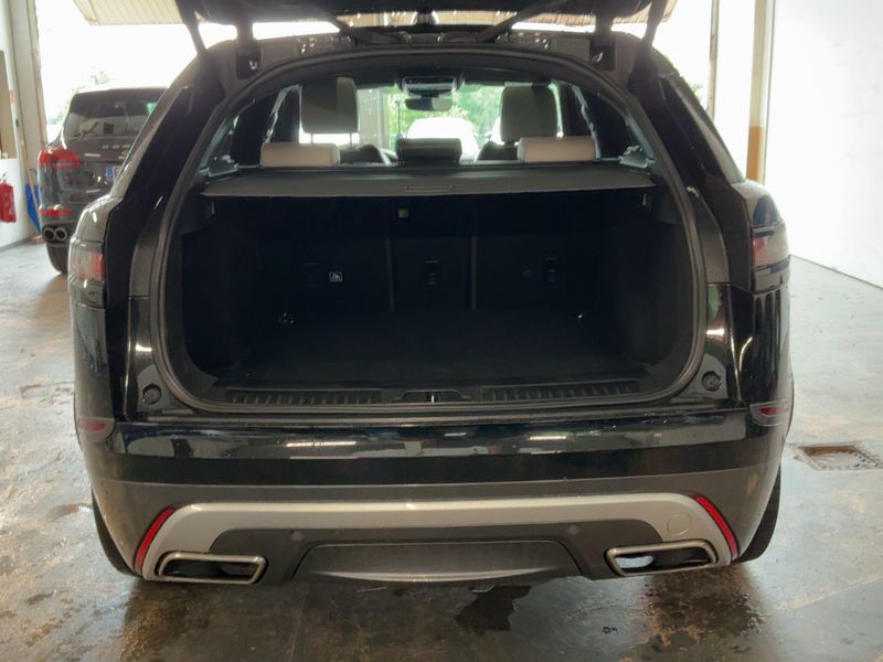Land Rover Range Rover Velar 3.0 V6 Kompressor HSE R-Dynamic — zdjęcie 10