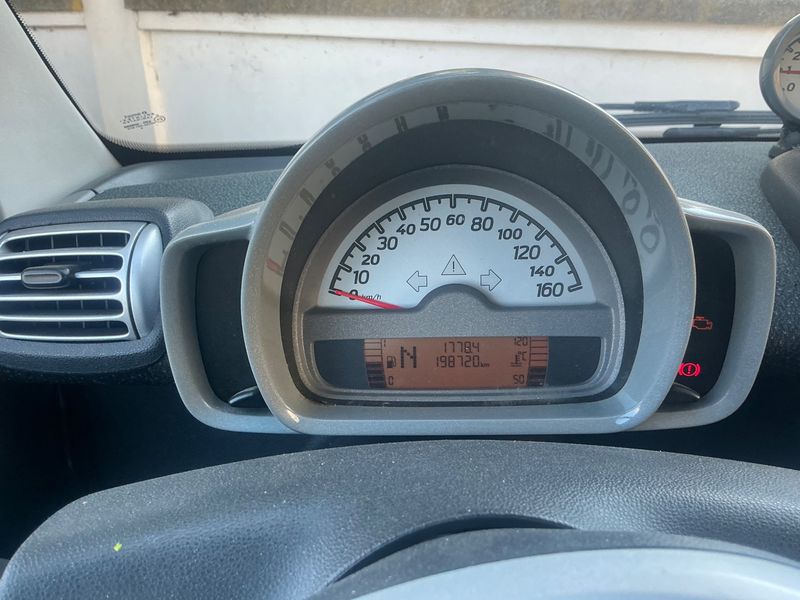 Smart fortwo 1.0 Basis passion — zdjęcie 4