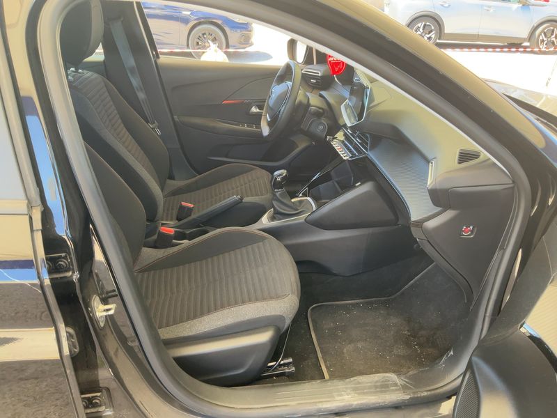 Peugeot 208 1.2 PureTech Active Pack — zdjęcie 11