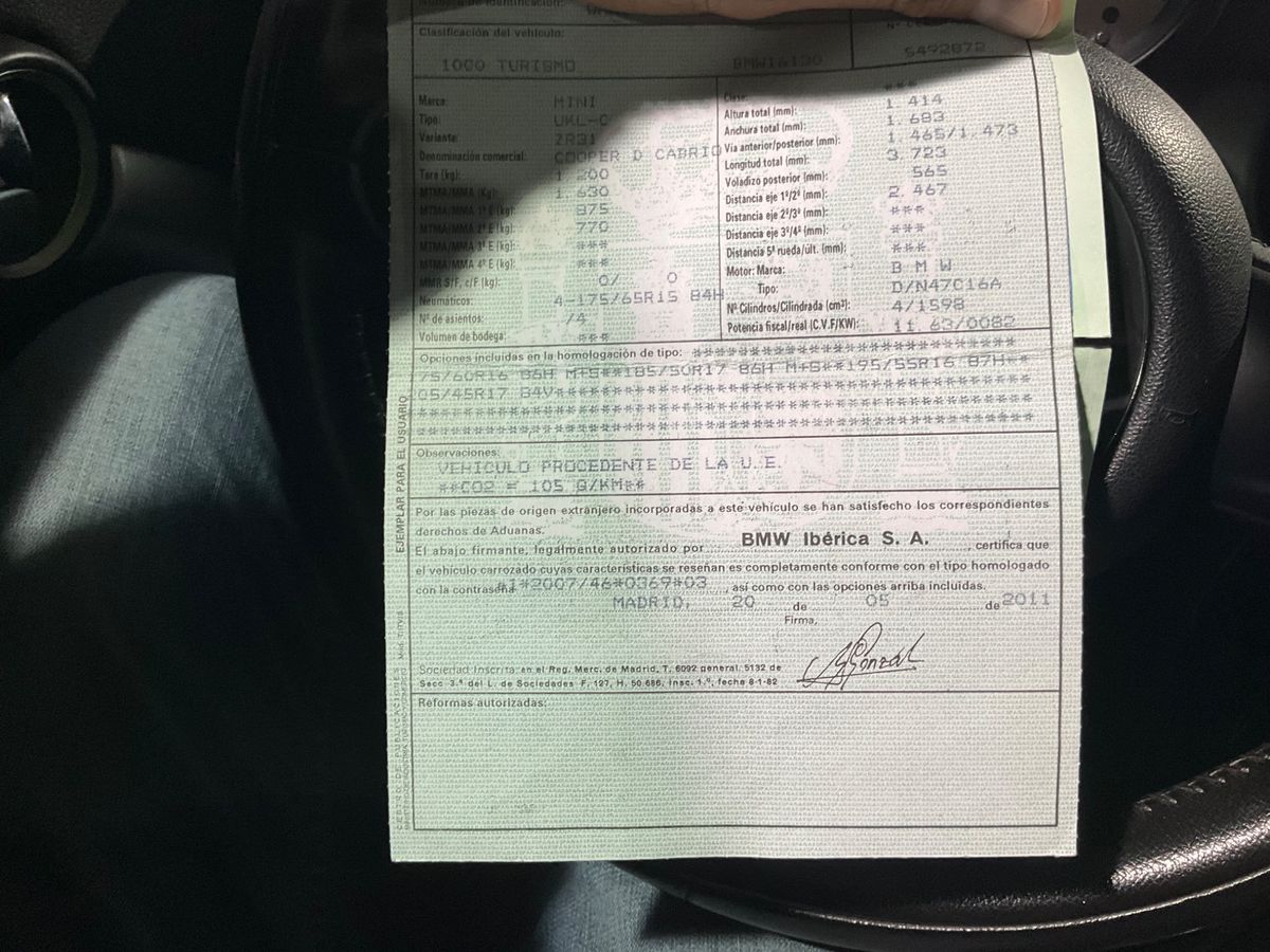 MINI Cabrio Cooper D