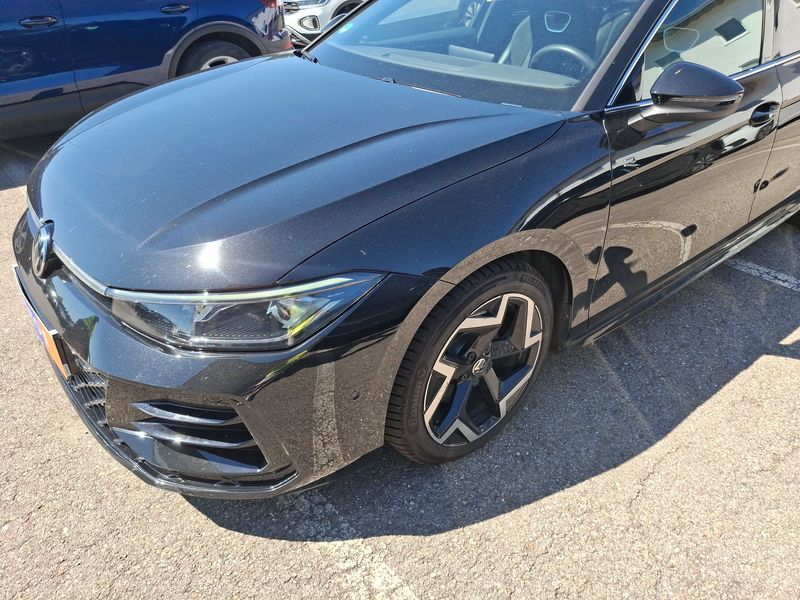 Volkswagen Passat 2.0 TDI R-line — zdjęcie 2