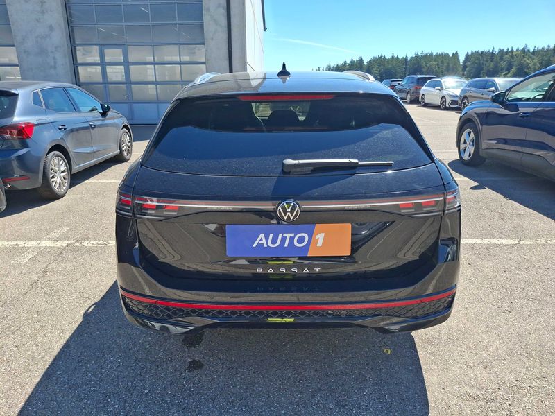 Volkswagen Passat 2.0 TDI R-line — zdjęcie 4