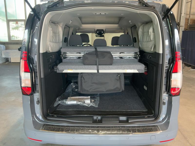 Volkswagen Caddy California 1.5 TSI Maxi 2023 – снимка 15