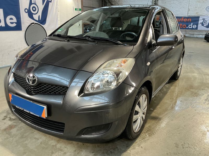Yaris 1.0 VVT-i Cool