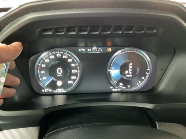 Volvo XC90 2.0 T8 Plug-in Hybrid R-Design AWD — zdjęcie 13