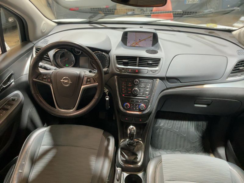 Opel Mokka 1.6 CDTI DPF Cosmo ecoFlex — zdjęcie 12